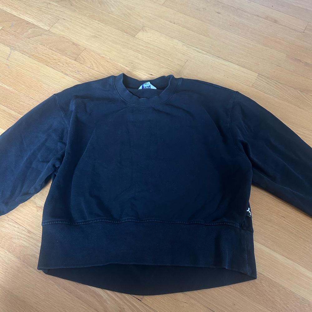 Black Crewneck Sweatshirt